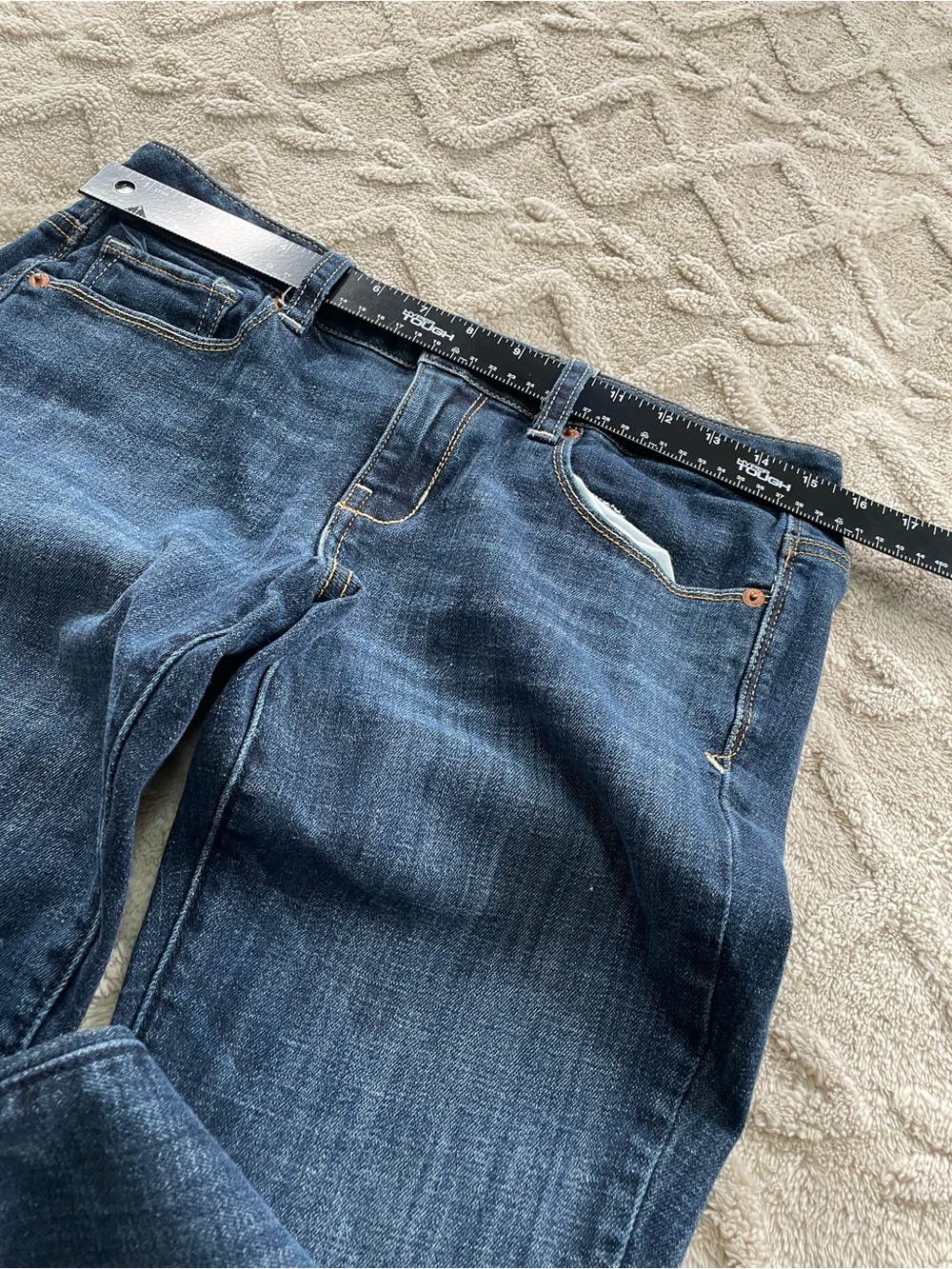 American Eagle Outfitters   Blue Flare Jeans
Size 10 Short Weekender - Picture 6 of 10